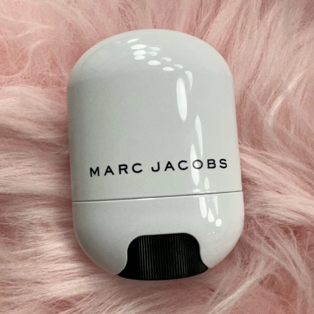 Marc Jacobs Cover Stick